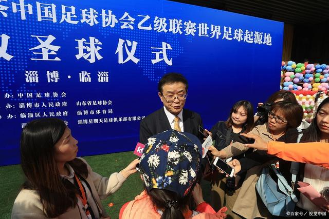 韩国男篮轻松战胜沙特，李贤重表现突出
